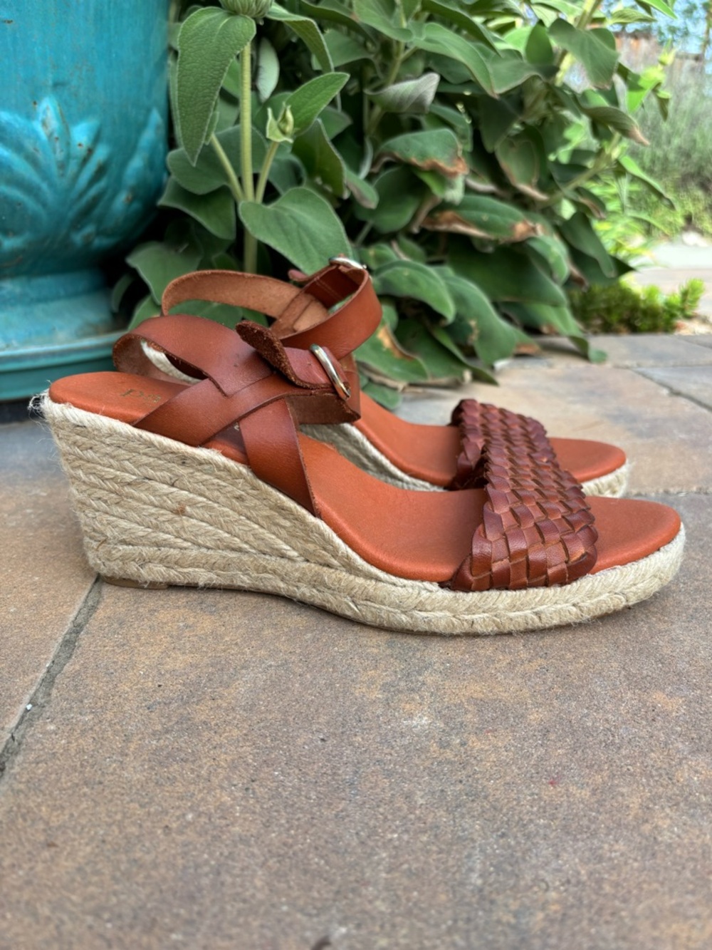 Paseart Women’s Tan Woven Espadrille Wedge Sandals. Made in Spain. EU 40